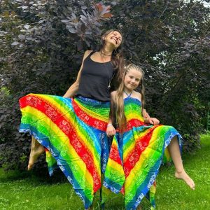 2-in-1: Zipfelkleid und Rock RAINBOW